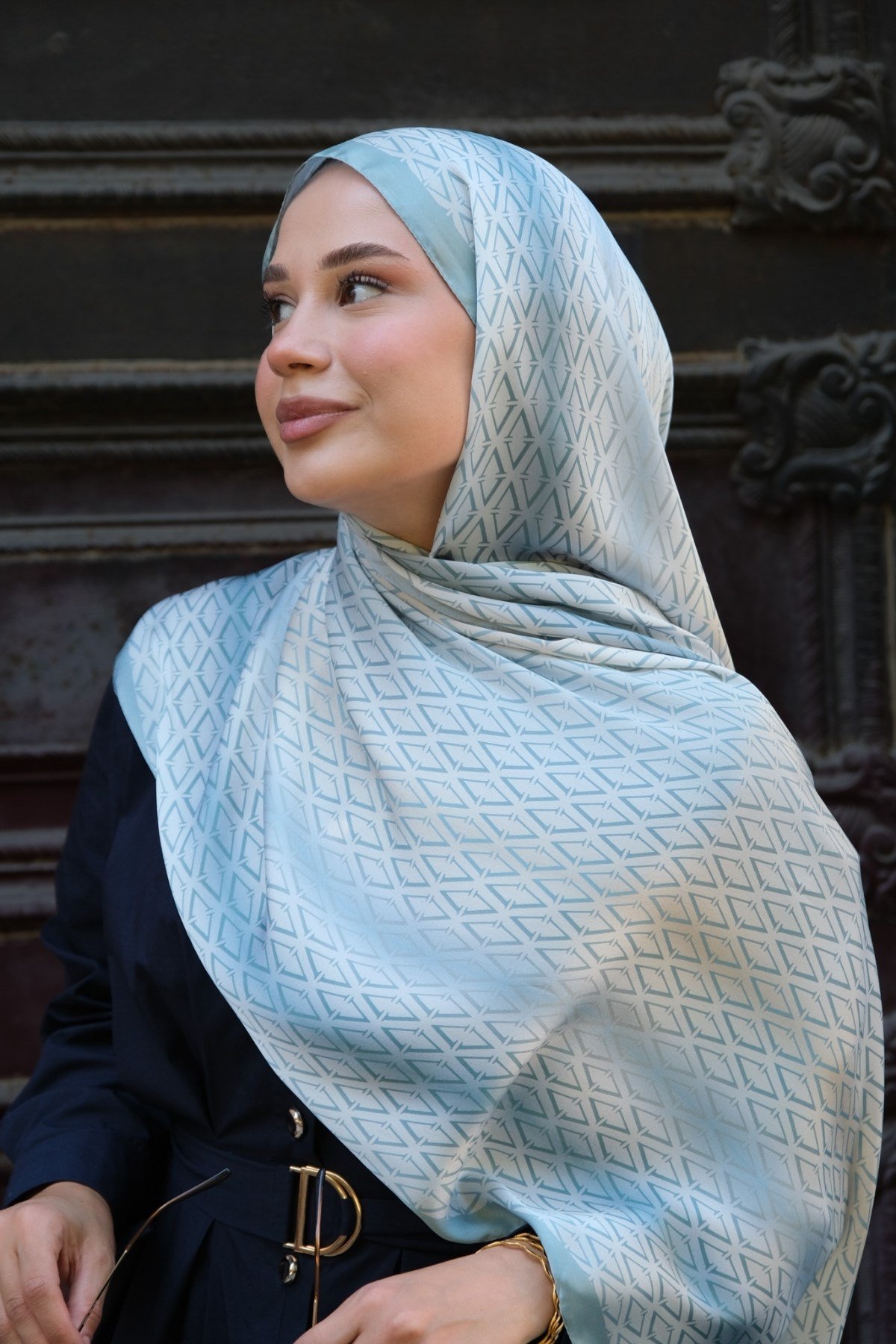 V Monogram İpek Vual Şal-Mint Yeşili