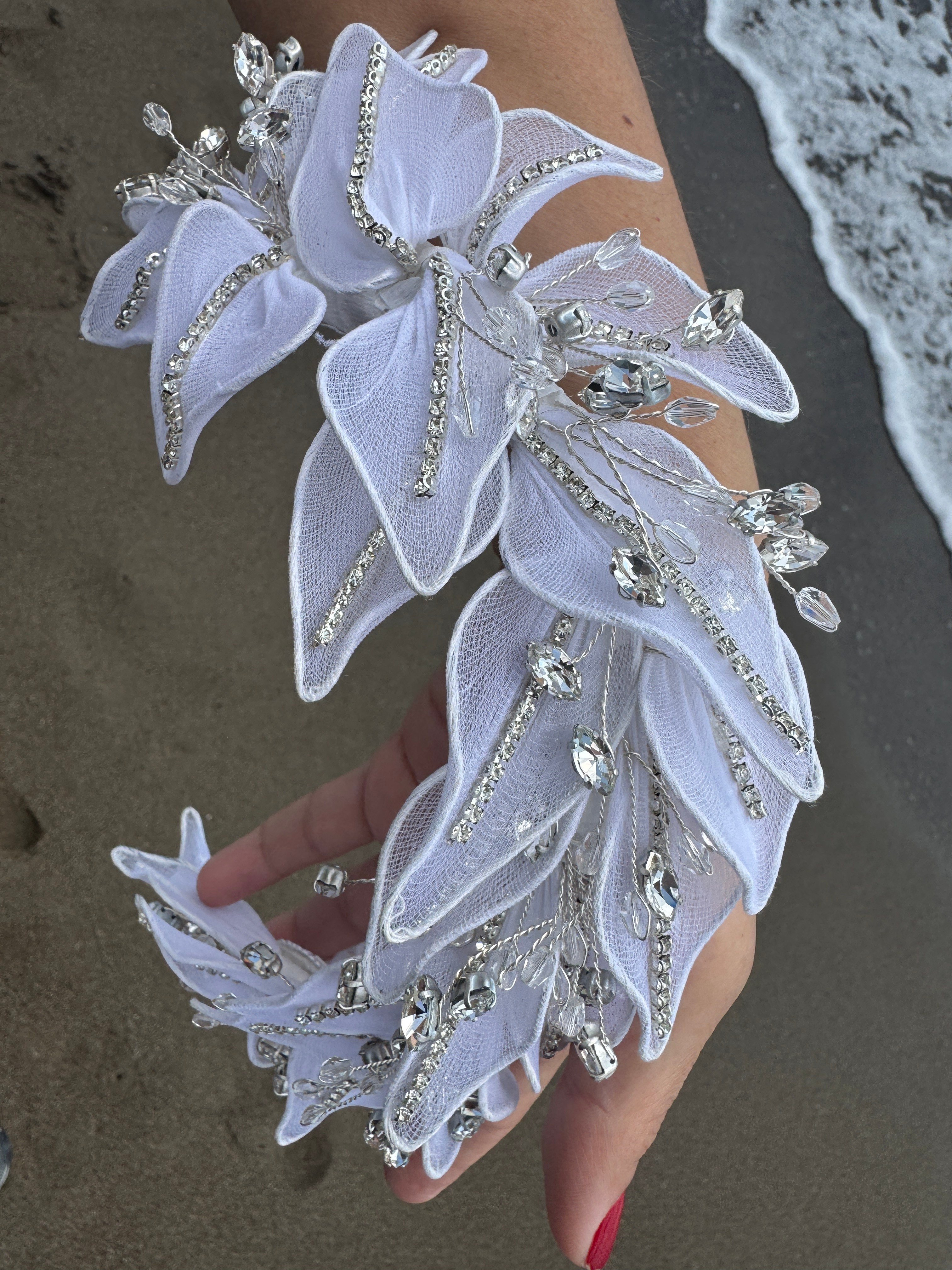 Alya Bridal Crown