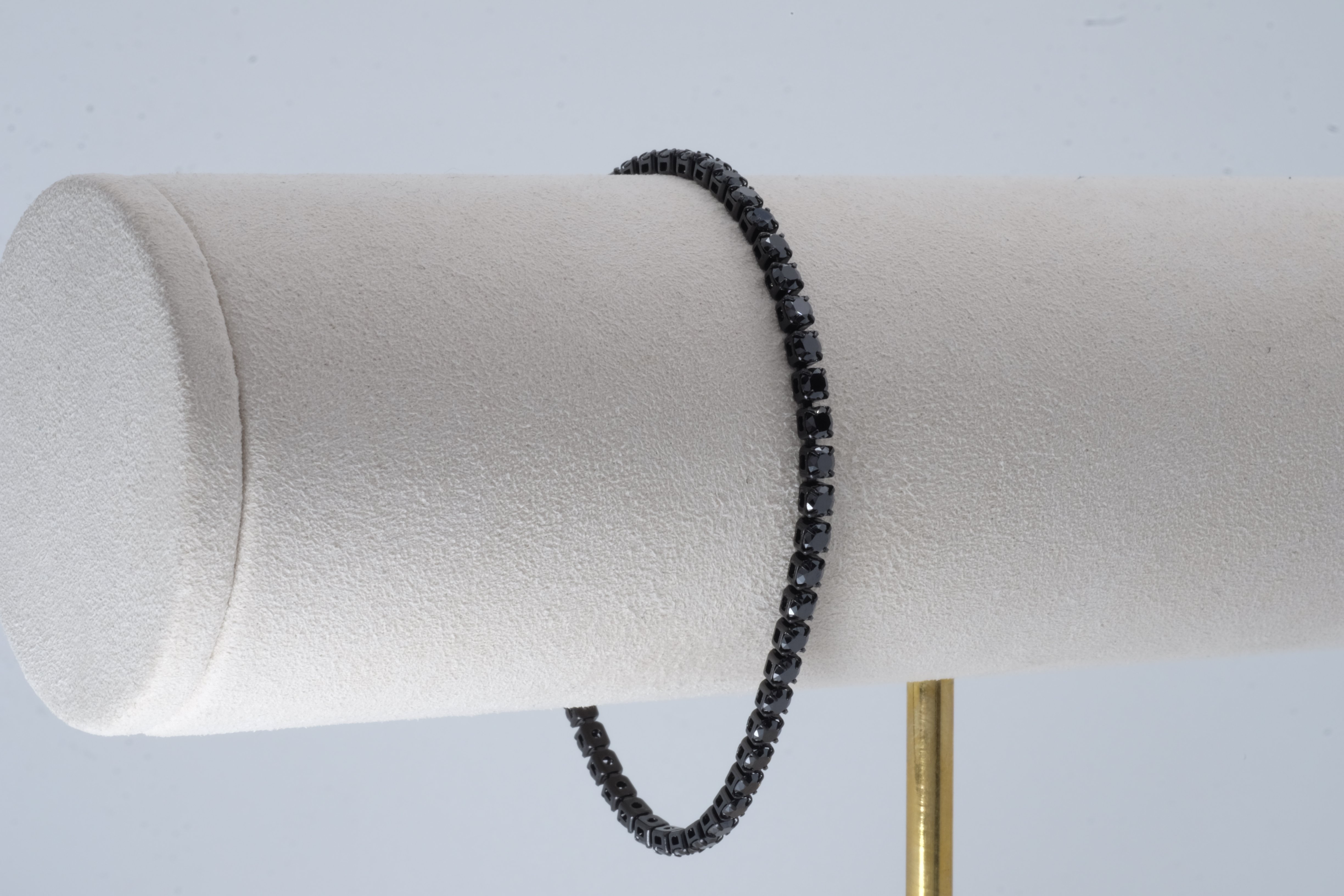 Menixx Black Bileklik