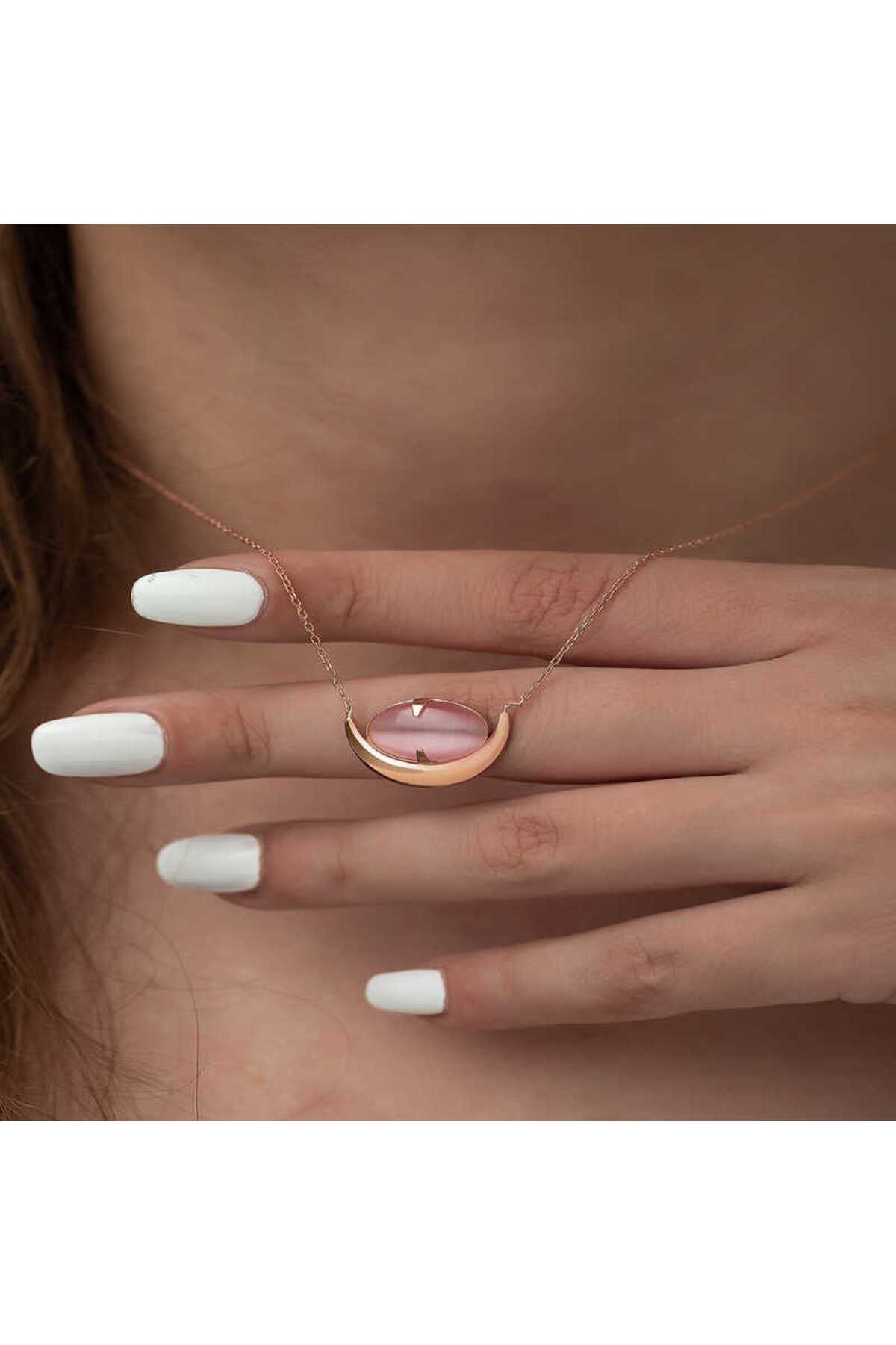 Gümüş Pembe Kedi Gözü Taşlı Hilal Kolye  T4760MR