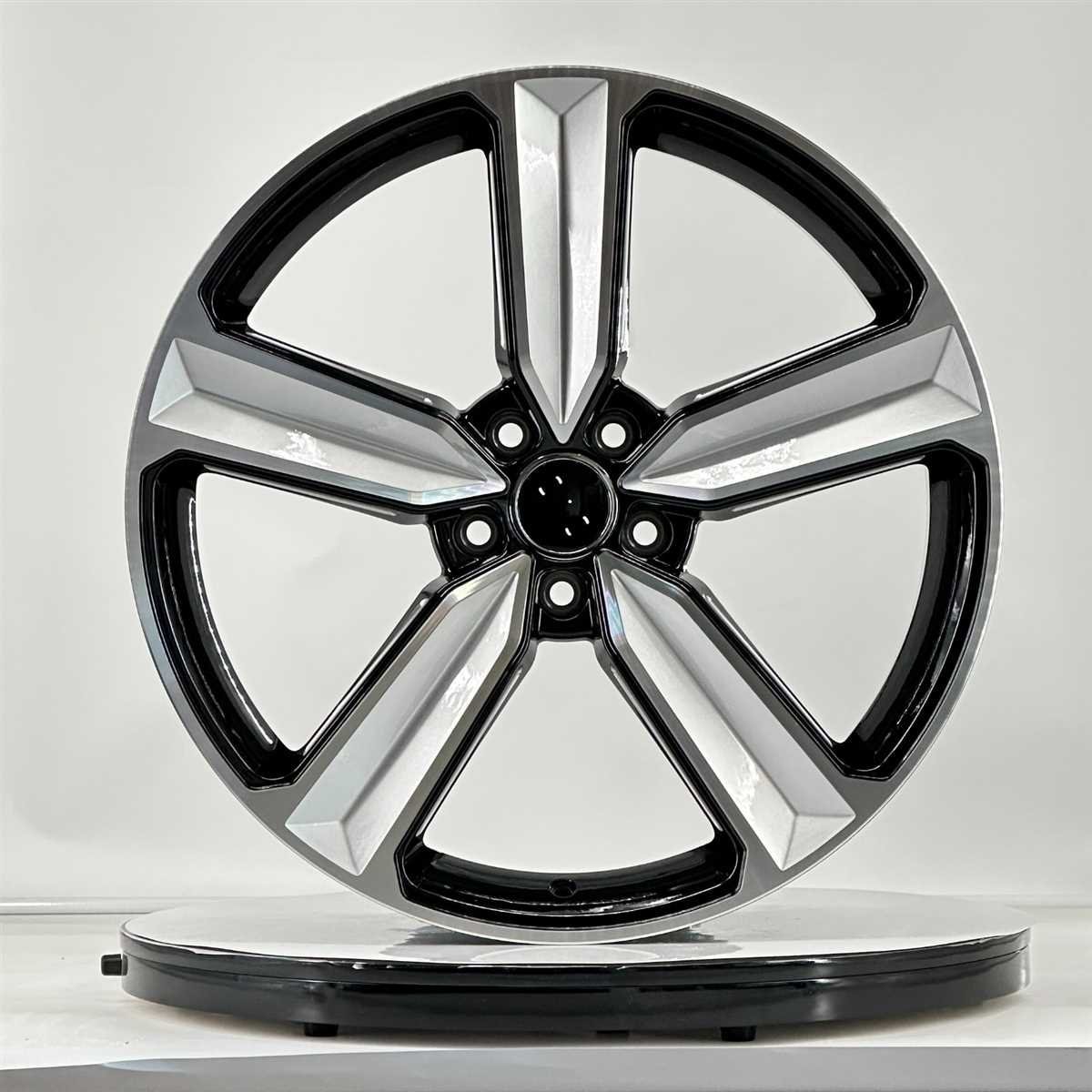 SONİC 1015/1 8.0X18 5X112 ET35 66,45 SİLVER