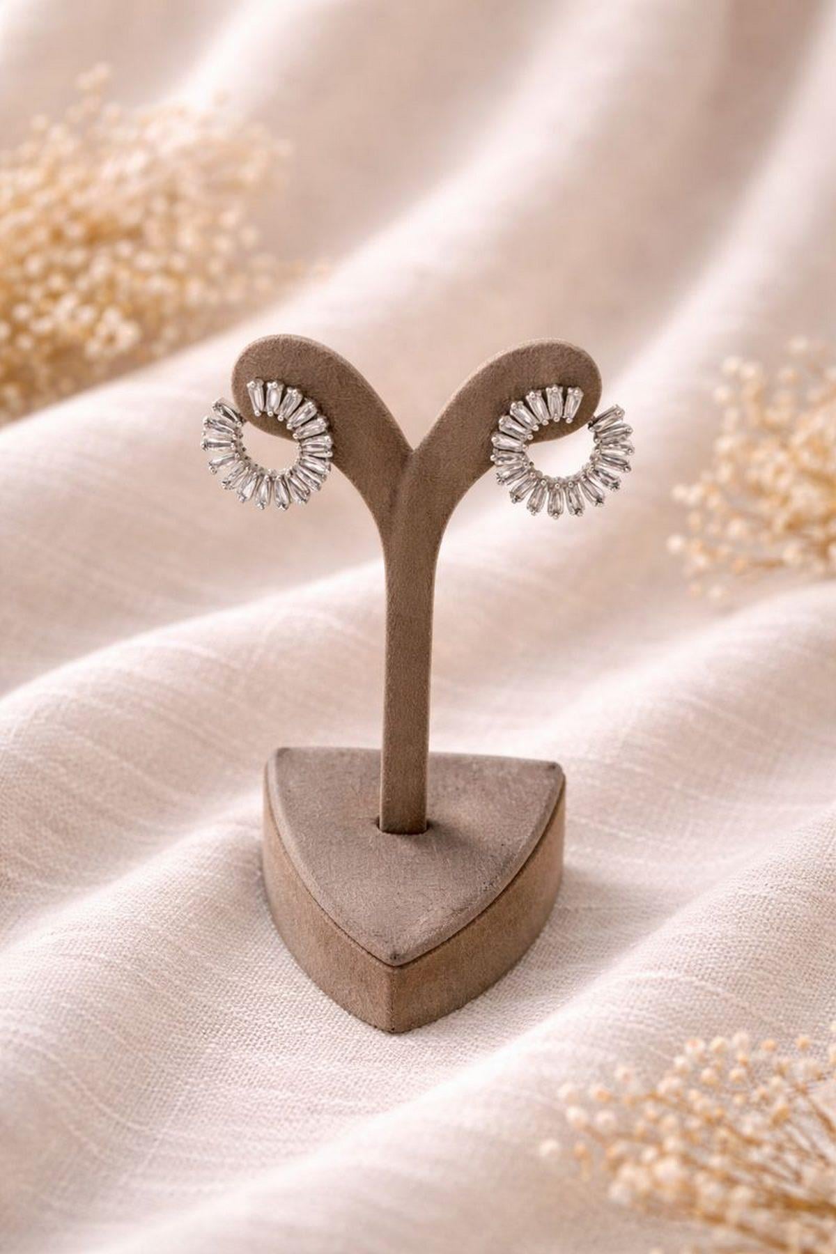 Güneş Işıltısı Gümüş Küpe Silver