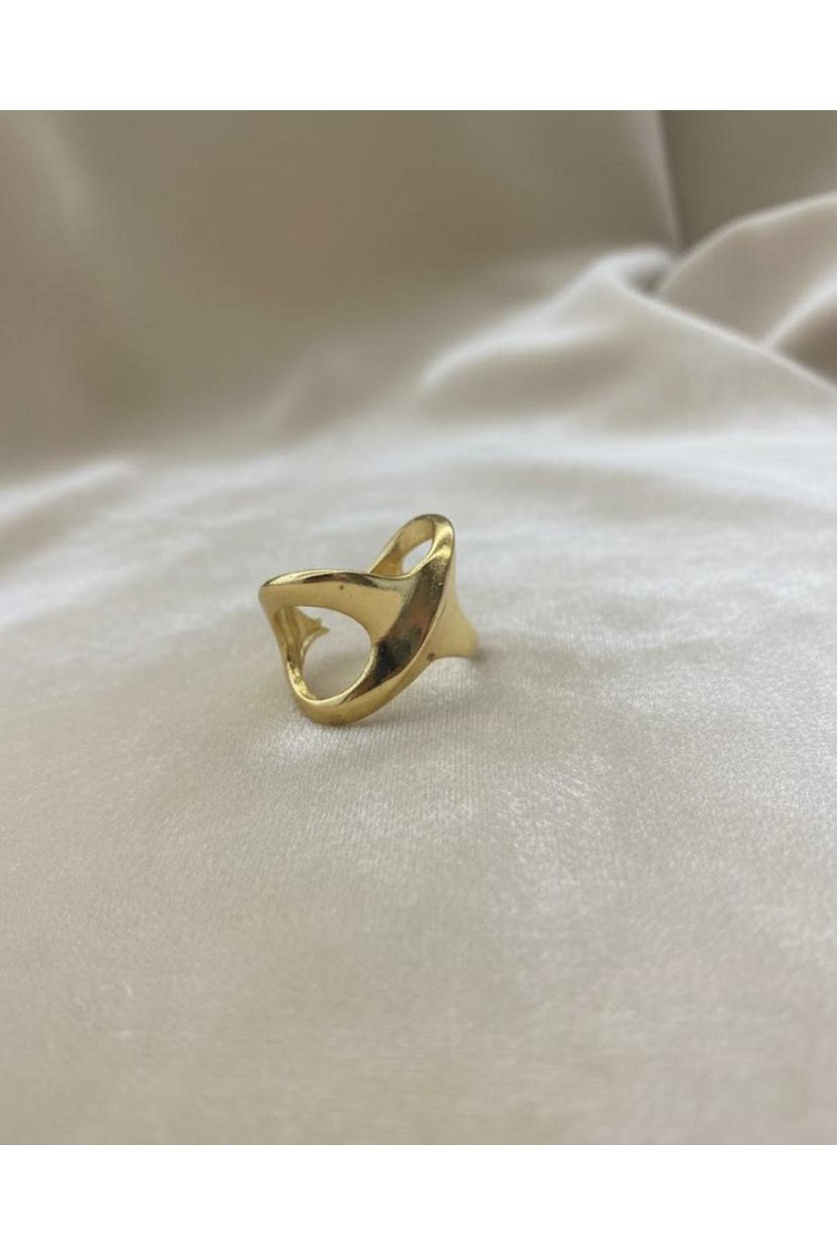 Modern Form Ayarlanabilir Yüzük Gold