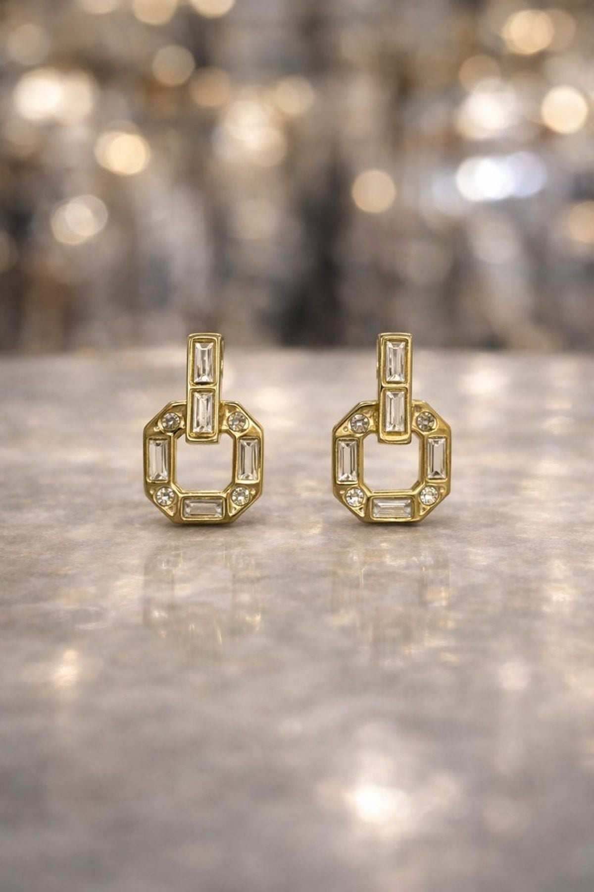 Vıp 14K Geometrik Taşlı Altın Küpe Gold   