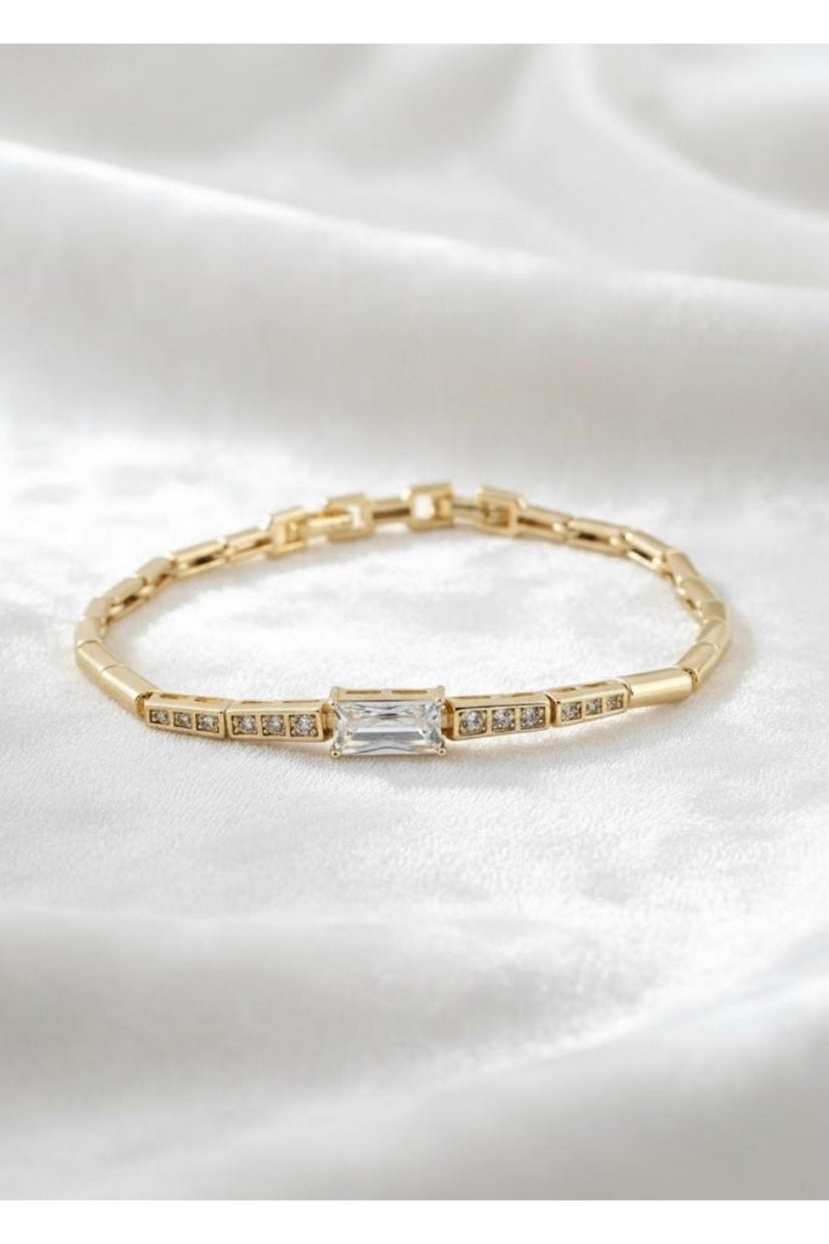 Vıp 14K Modern Zarafet Bilekliği Gold