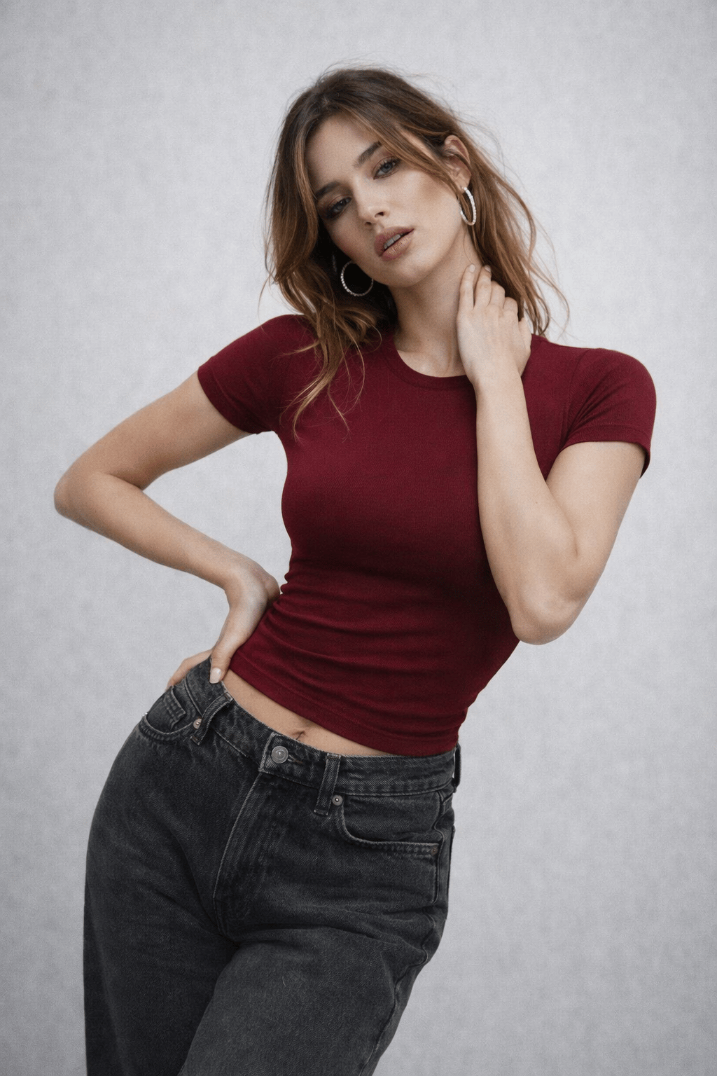 Kadın Bordo Bisiklet Yaka Vücuda Oturan Slim Fit Crop Tişört