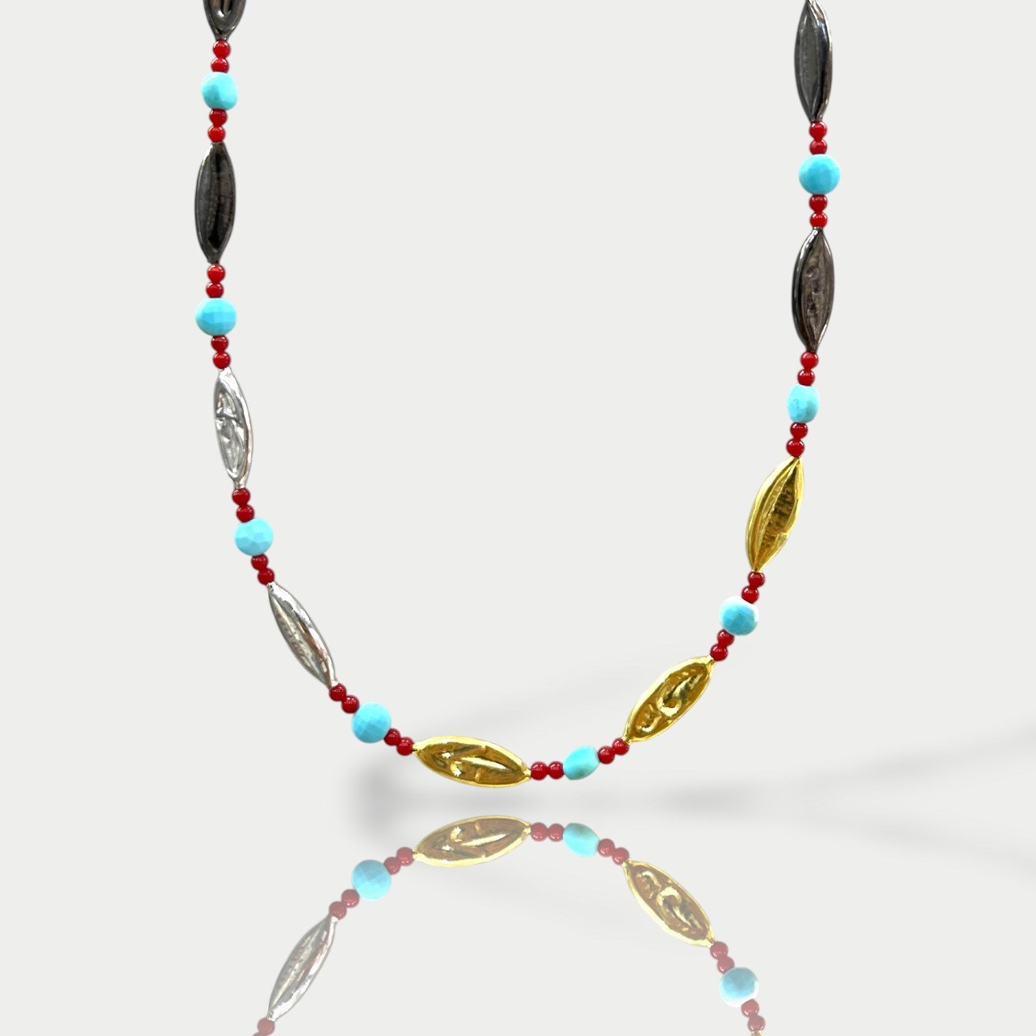 Mercan ve Firuze Taşlı Choker Kolye