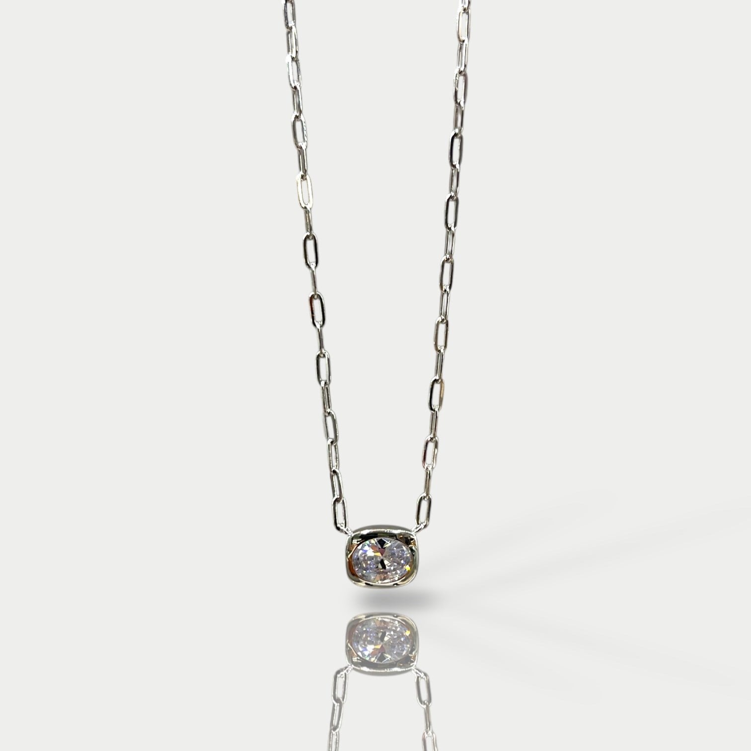 Oval Zirkon Taşlı Premium  Seri Gümüş Kolye