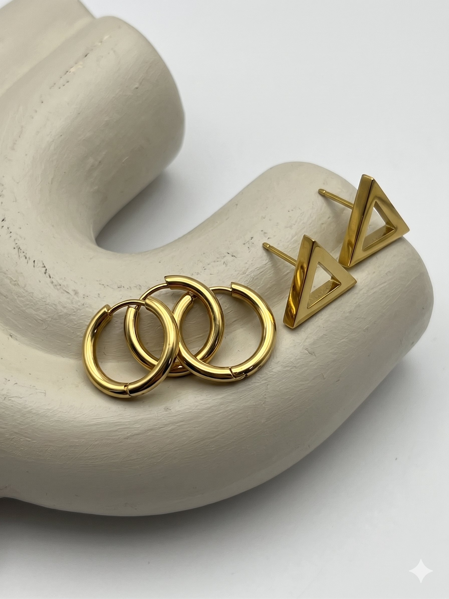 26clk100 - Modern Gold Küpe Kombini