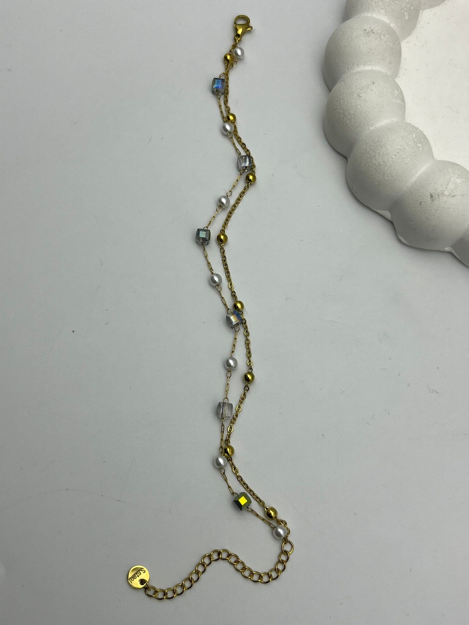 26cmblk14 -CM İnci ve Kristal Detaylı Gold Çelik Bileklik
