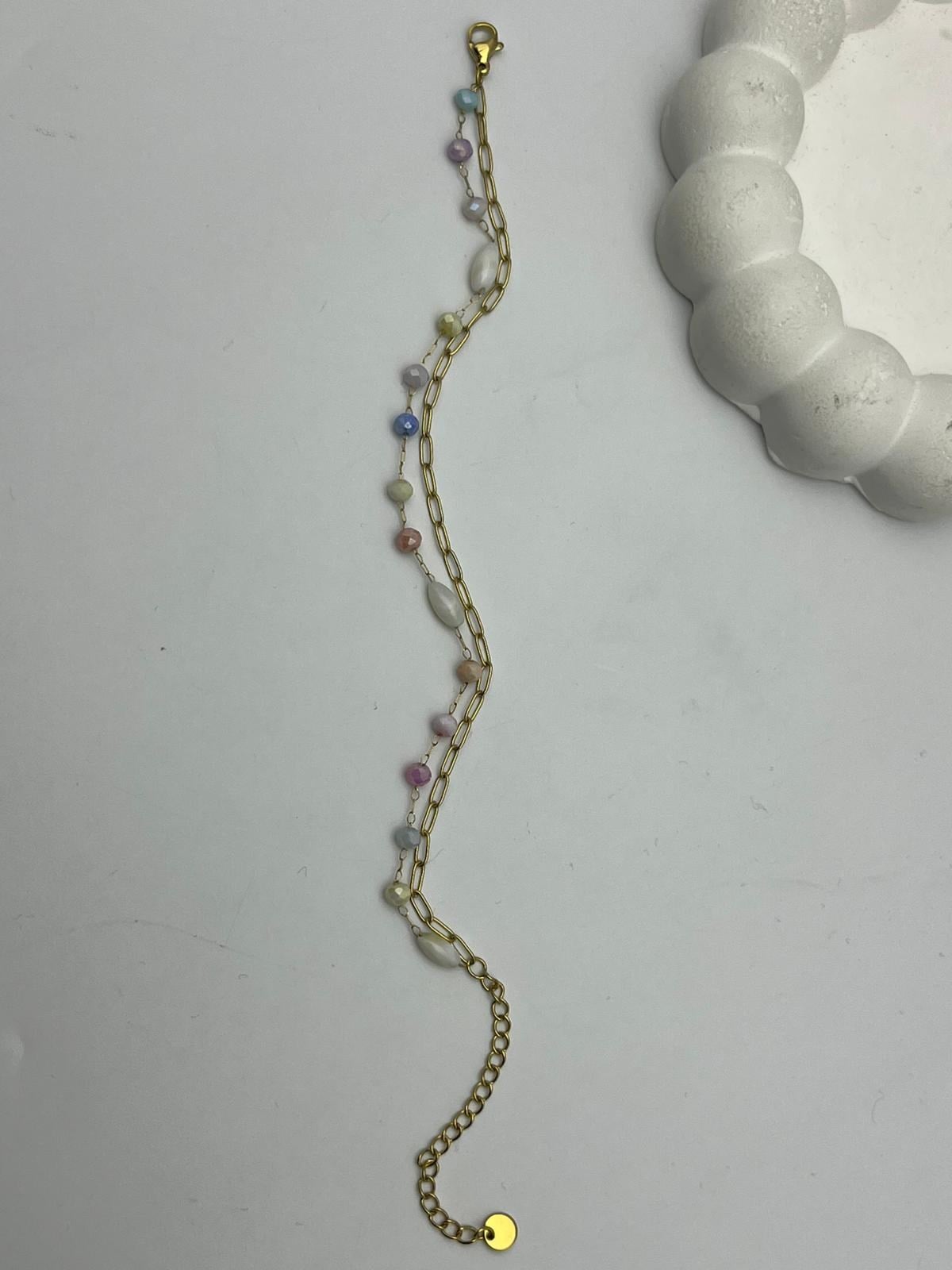 26cmblk43 - CM Pastel Boncuk ve Zincir Detaylı Gold Çelik Bileklik