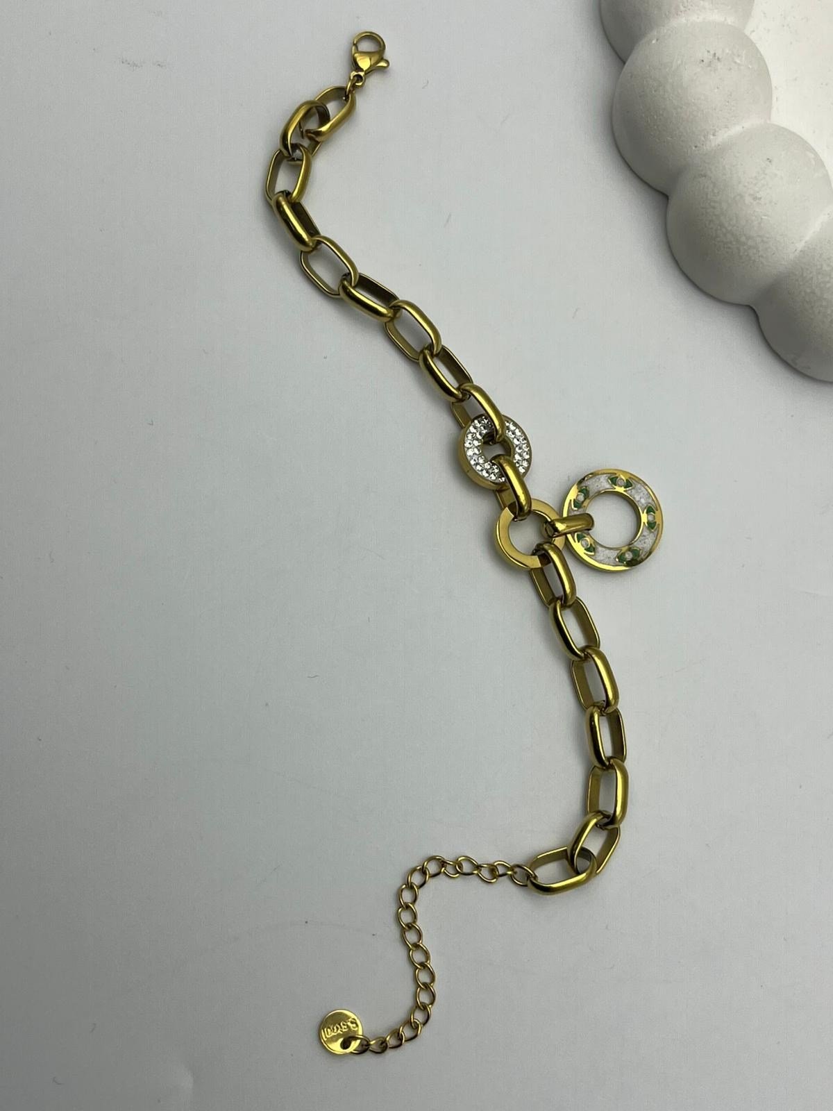 26cmblk46 - CM Halka Charm Detaylı Gold Çelik Bileklik
