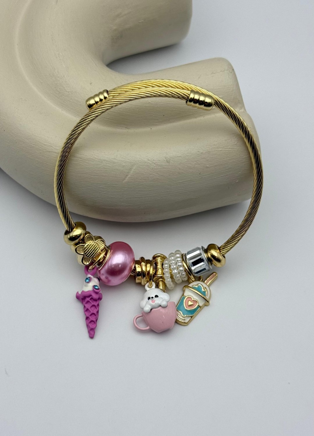 Çelik Gold Sevimli Charmlı Pandora Bileklik - 26blk30