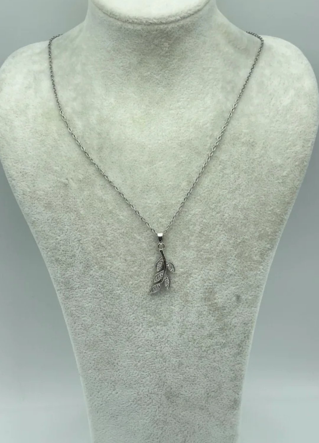 Çelik Silver Yaprak Kolye - 25-ctr100