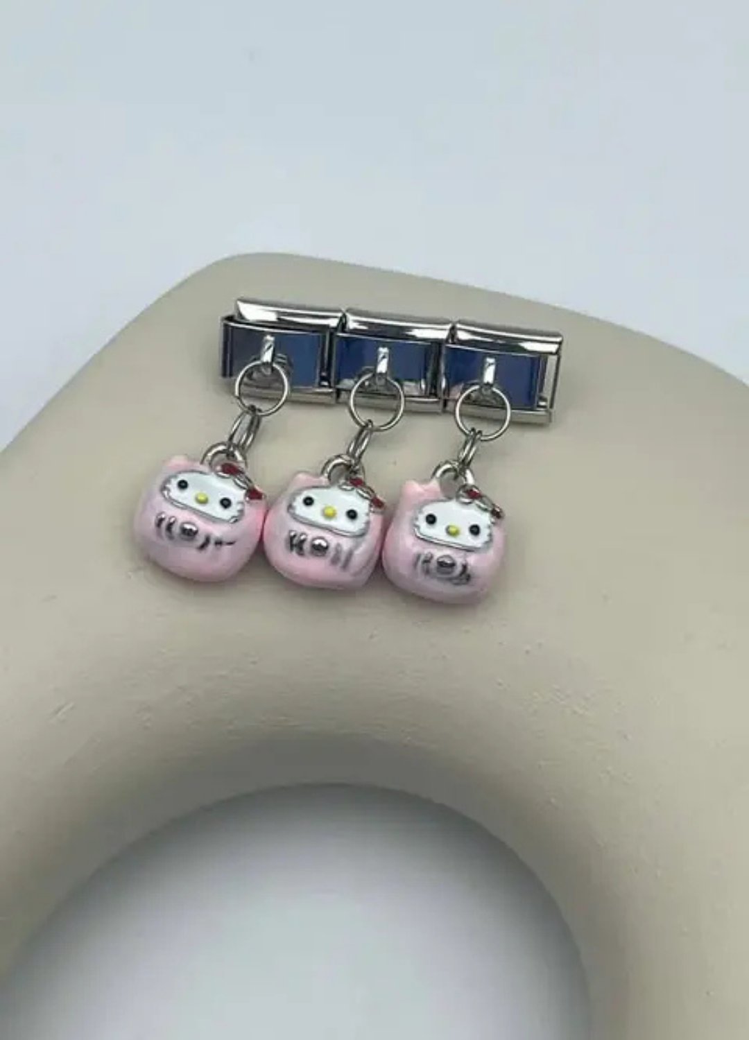 Nomi Charm