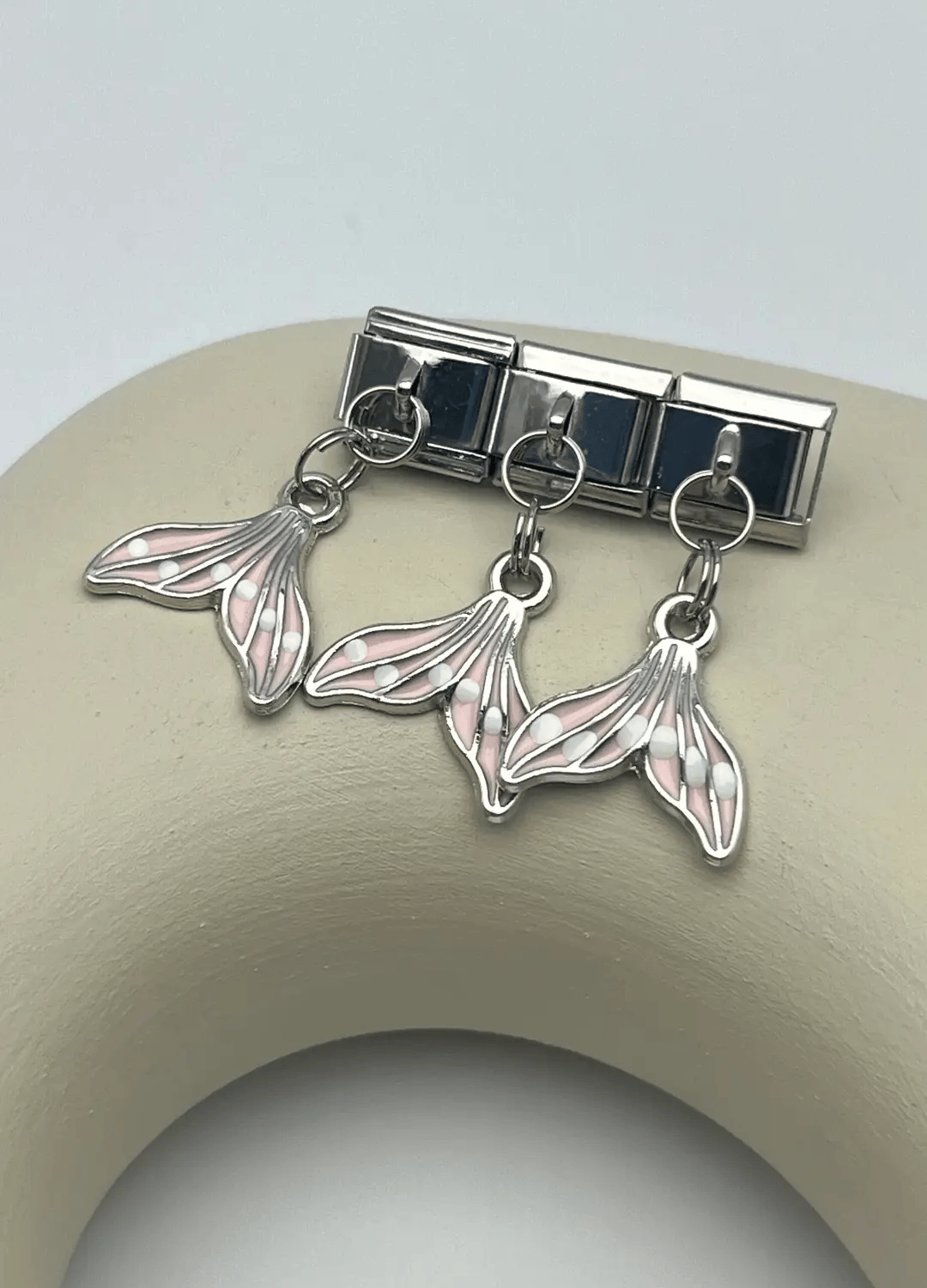 Nomi Charm