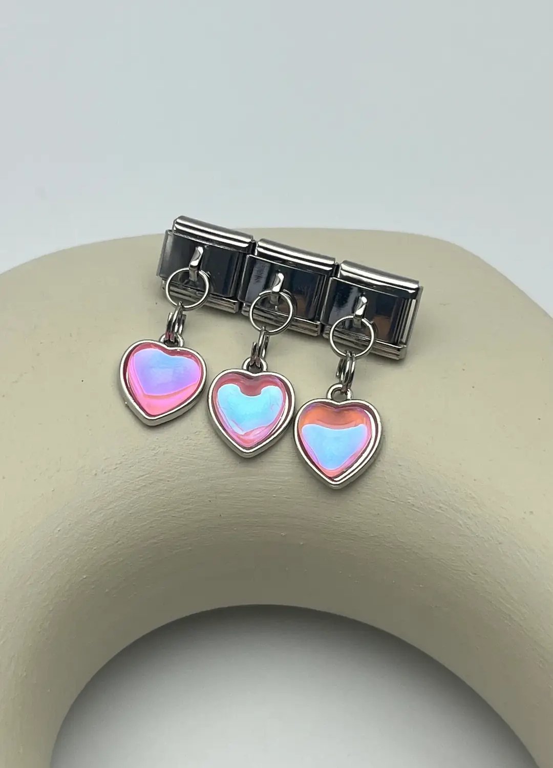 Nomi Charm