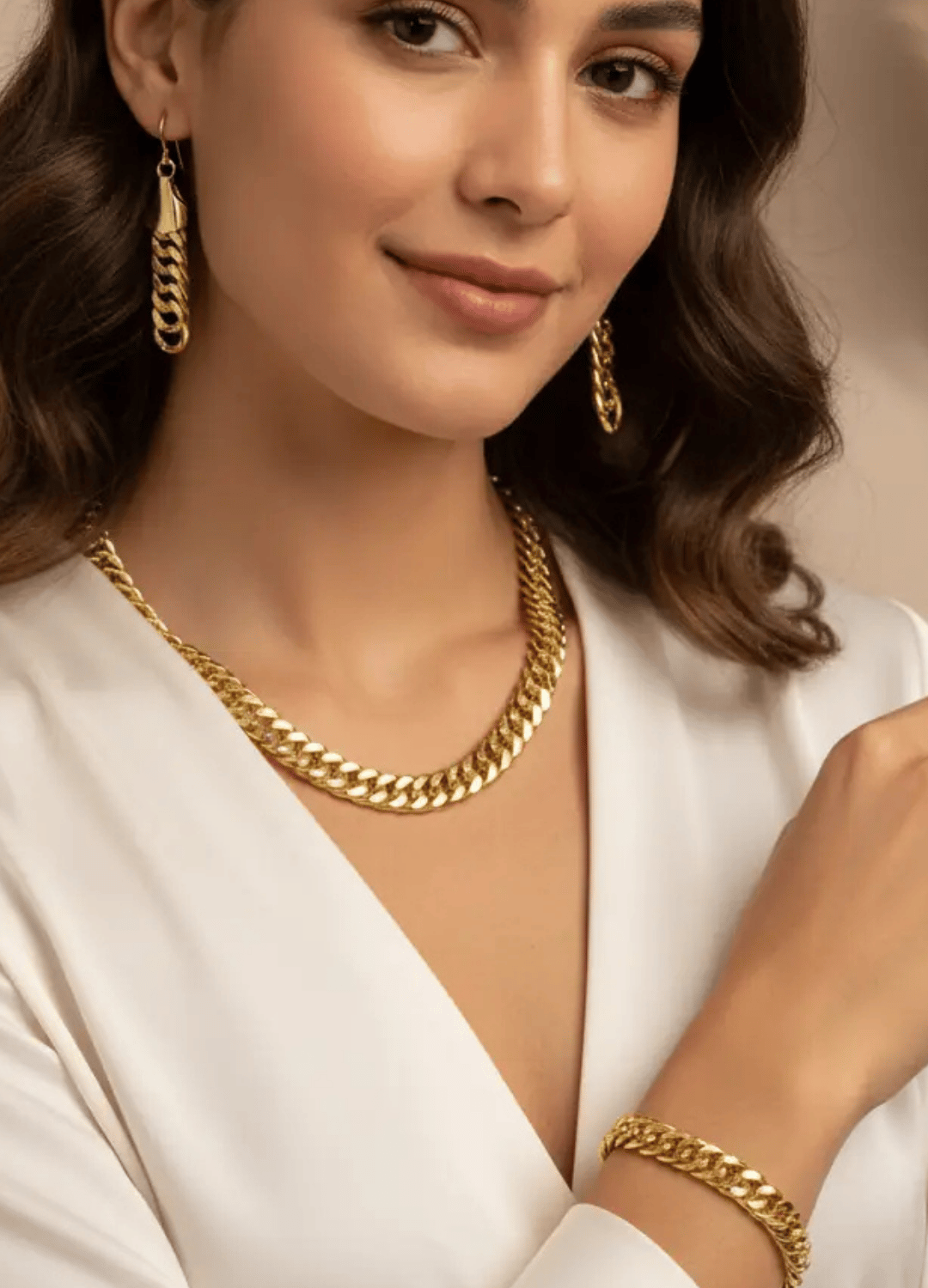 Vip Altın Kaplama Kolye Küpe Bileklik Set - 25-22ks03