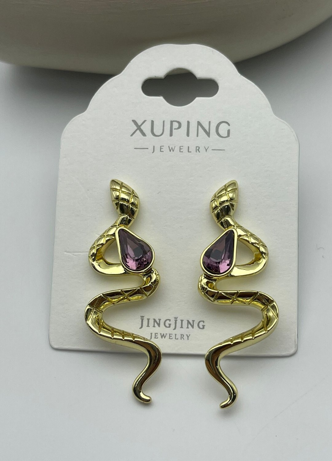 Xuping Gold Mor Taşlı Yılan Küpe - 25xpkp348