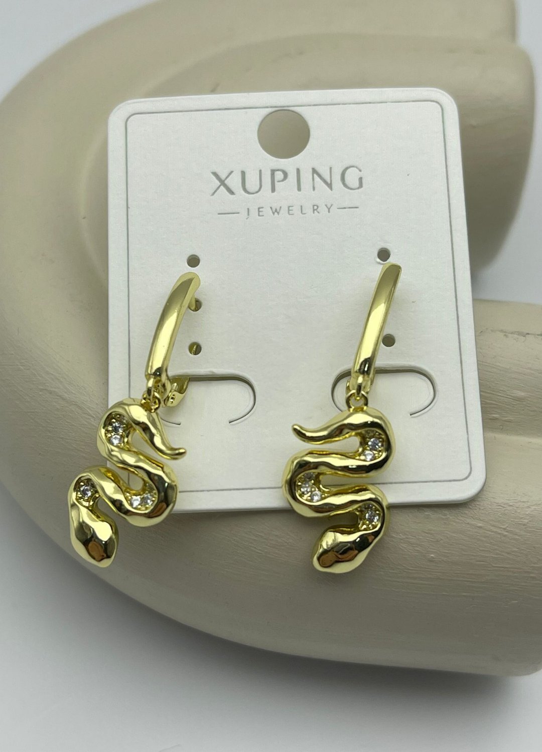 Xuping Gold Taşlı Yılan Küpe - 25xpkp365