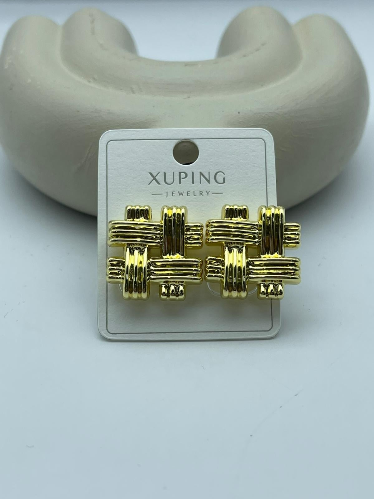 Xuping Kare Tasarım Gold Çelik Küpe - 26xpkp28
