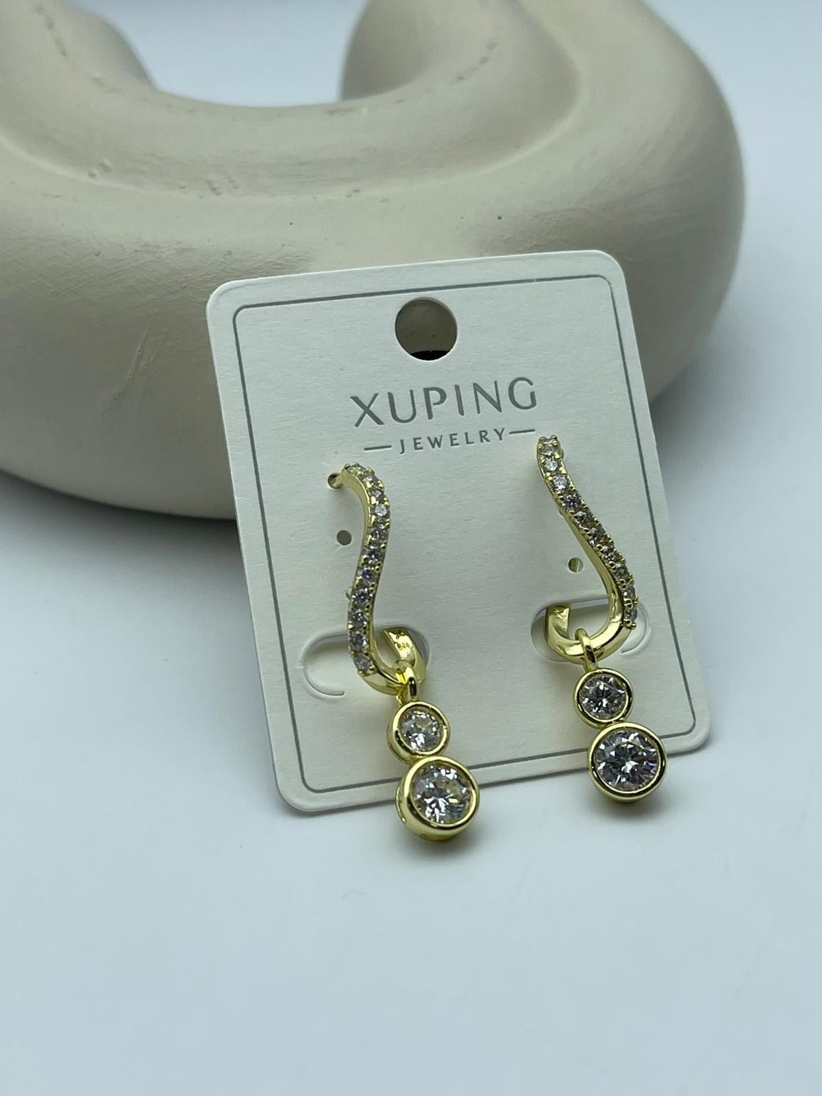 Xuping Kıvrımlı Taşlı Gold Çelik Küpe - 26xpkp41