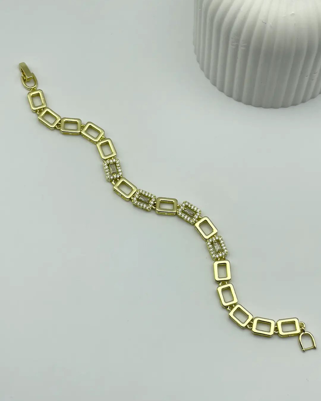 Xuping Ymz Gold Kare Taşlı Bileklik - 25-ymzb42