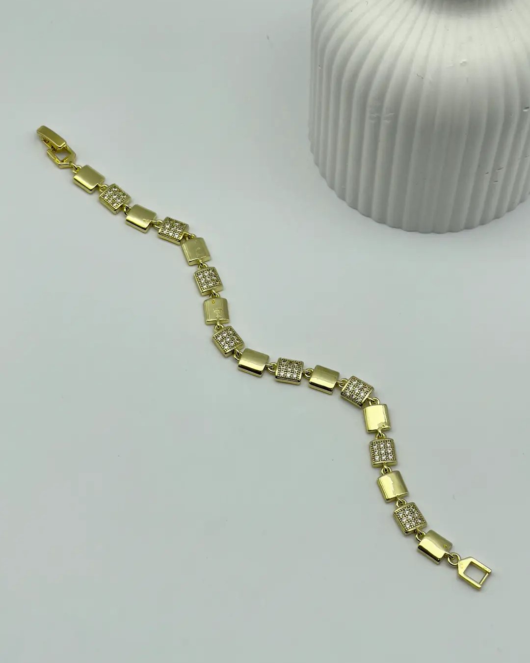 Xuping Ymz Gold Kare Taşlı Küpe - 25-ymzb49