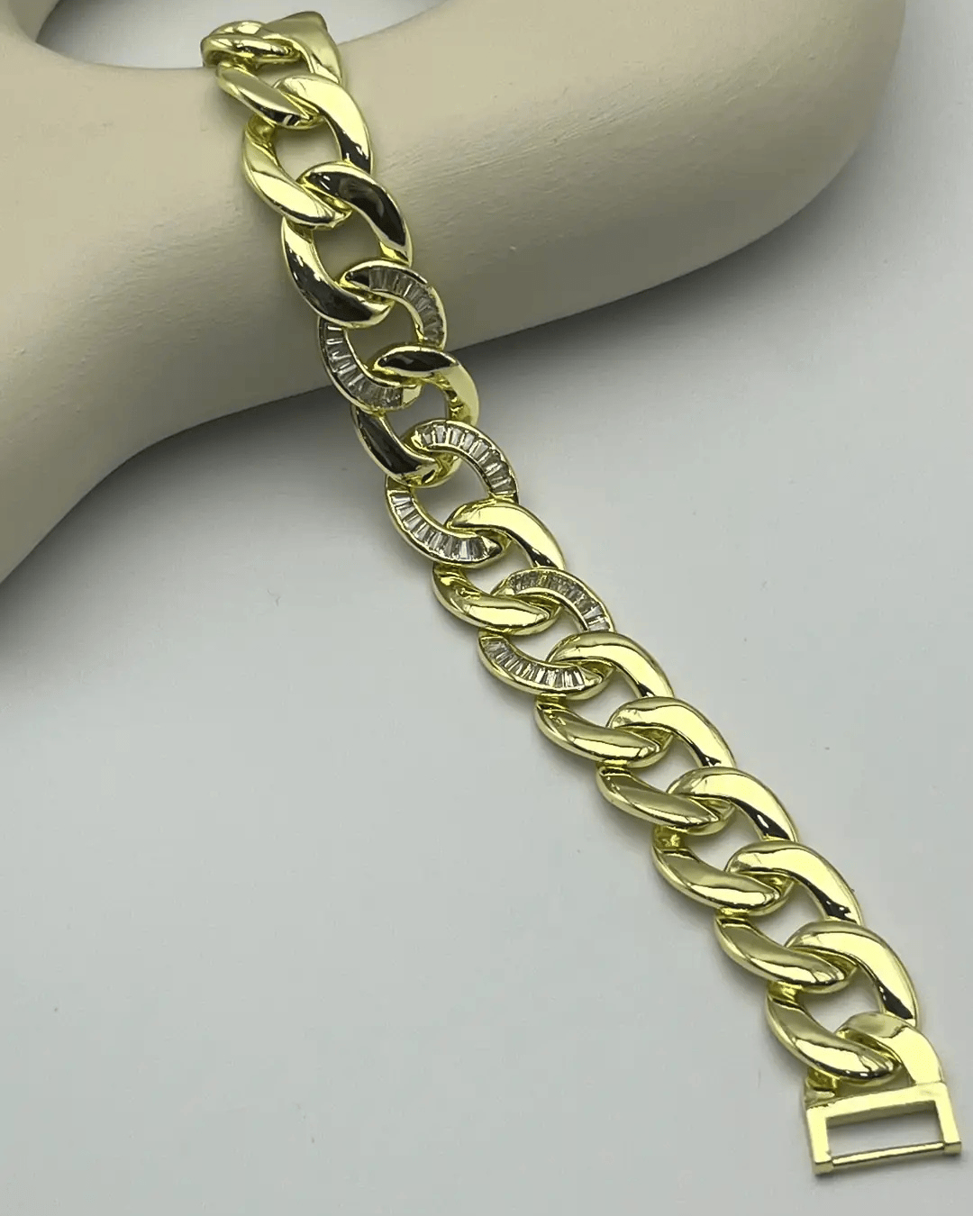 Xuping Ymz Gold Taşlı Samanyolu - 25-ymzb110