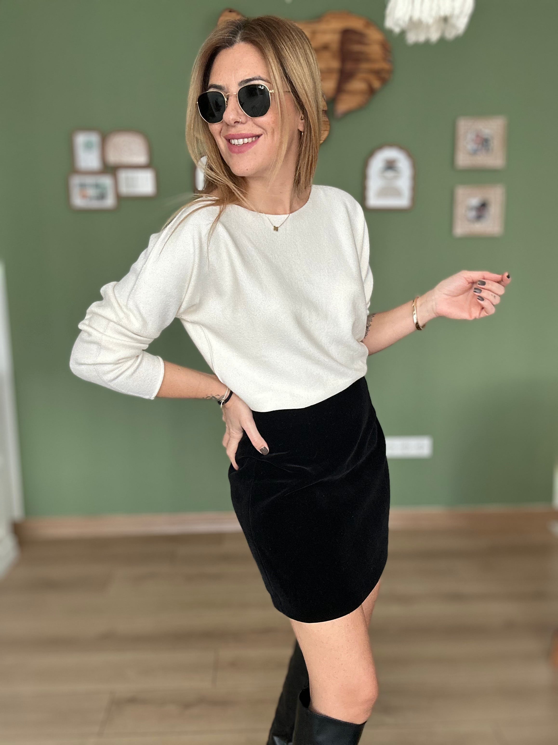 Dikişsiz Yumuşak Doku Ekru Triko