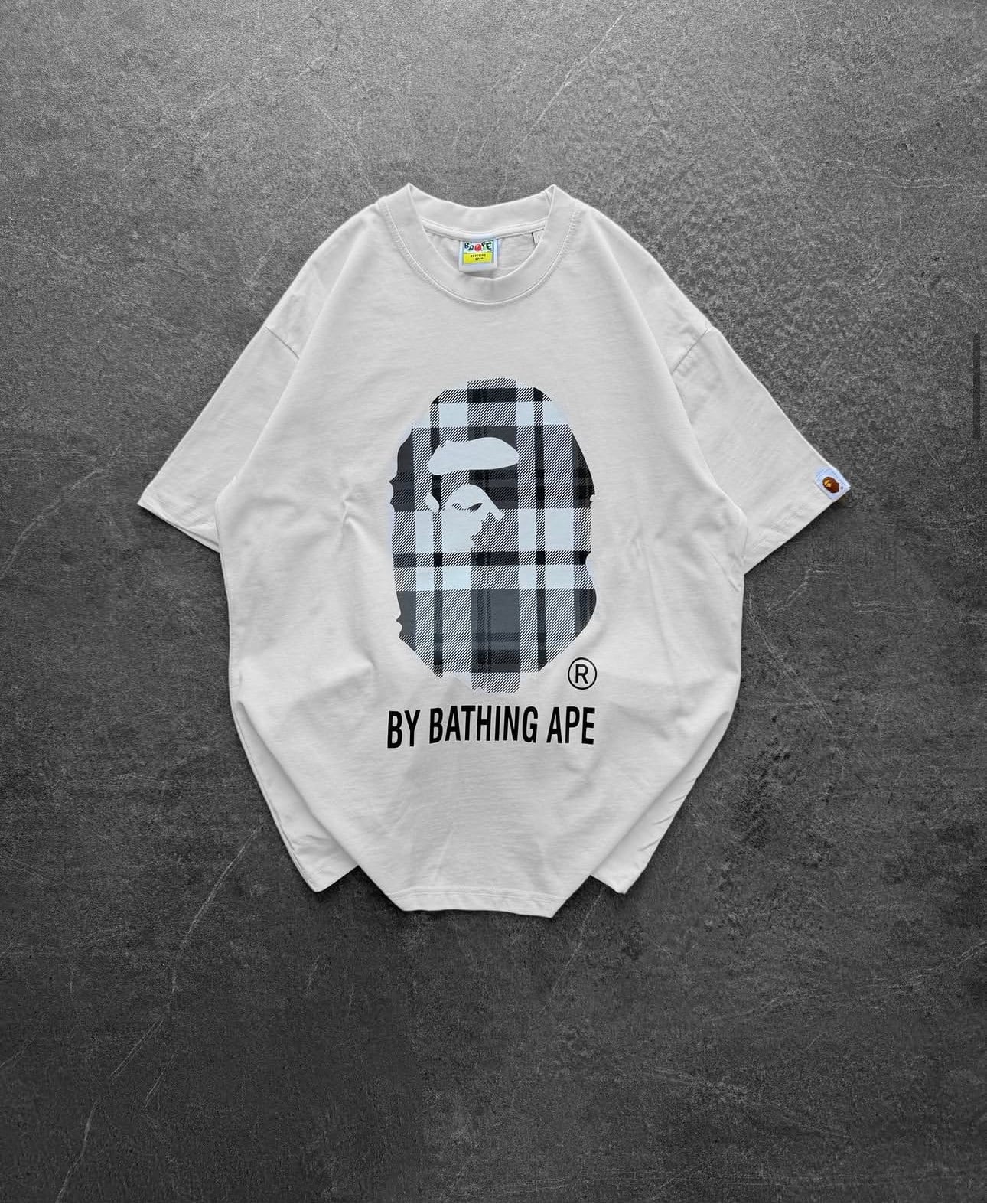 BEYAZ GRİ KARE BAPE TSHİRT