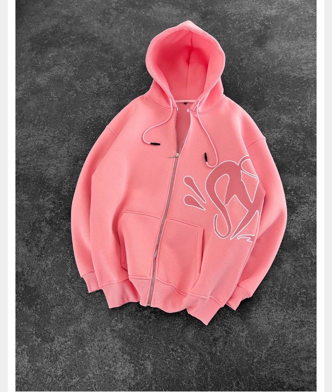 PEMBE SYNA HIRKA