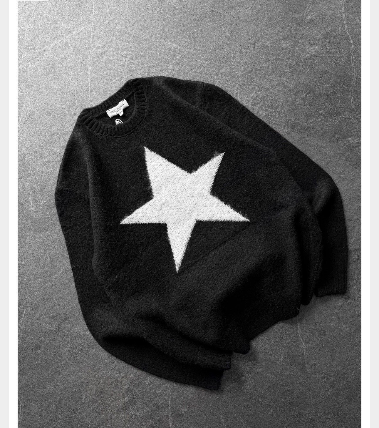SİYAH-BEYAZ GOOSE SAKALLI TRİKO KAZAK