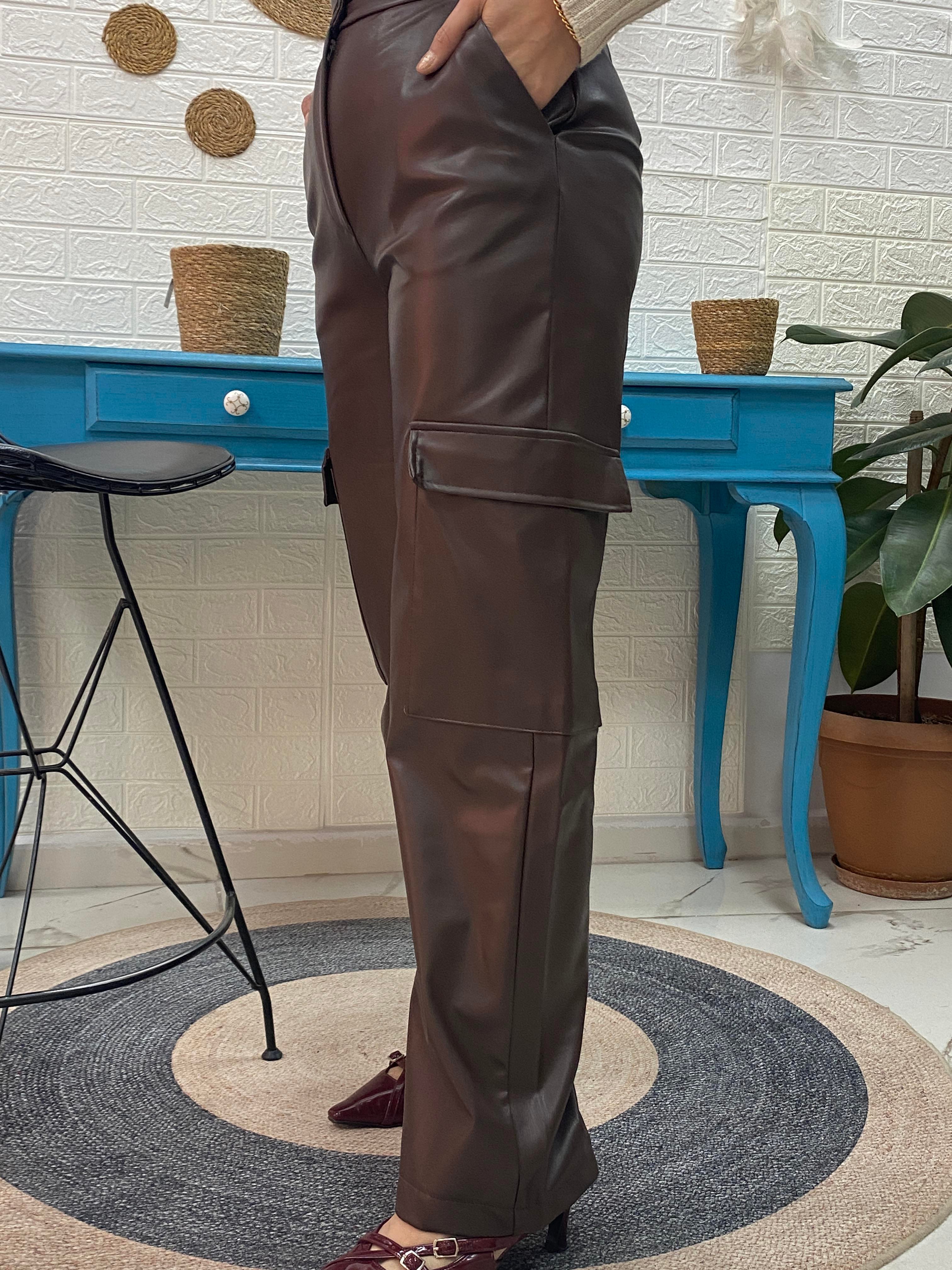 KARGO CEPLİ DERİ PANTOLON