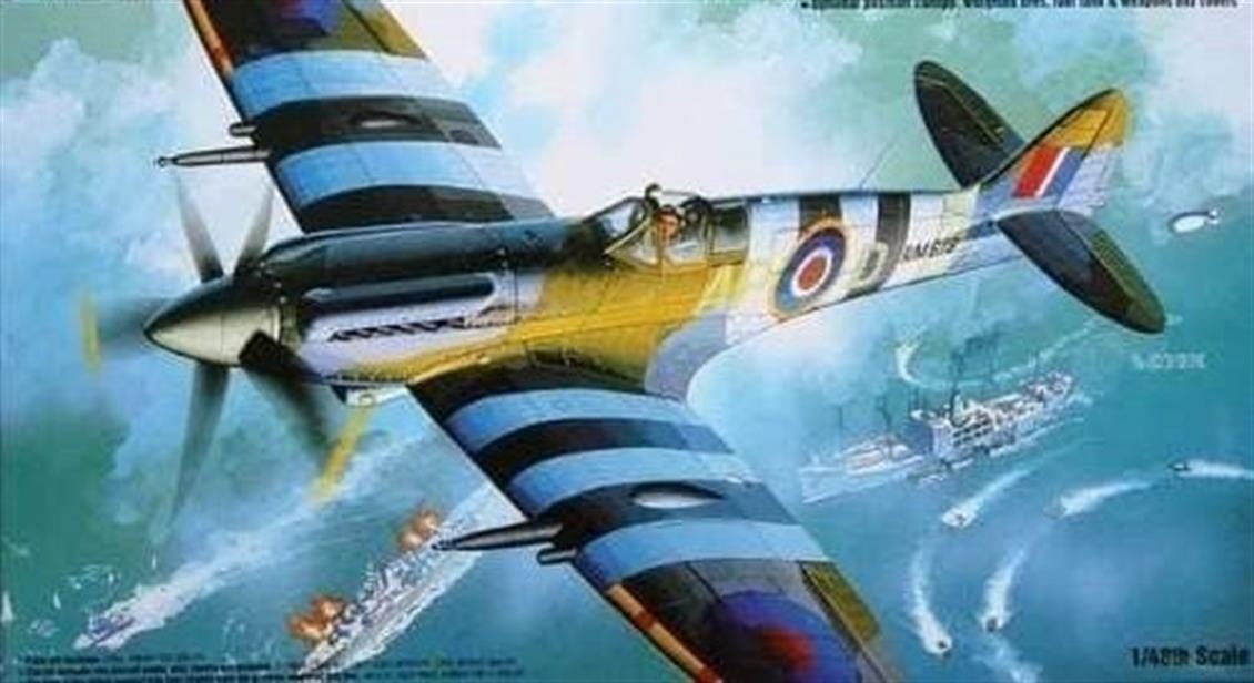 Academy 12274 1/48 Ölçek, Spitfire MK.XIV C Savaş Uçağı, Plastik Model Kiti