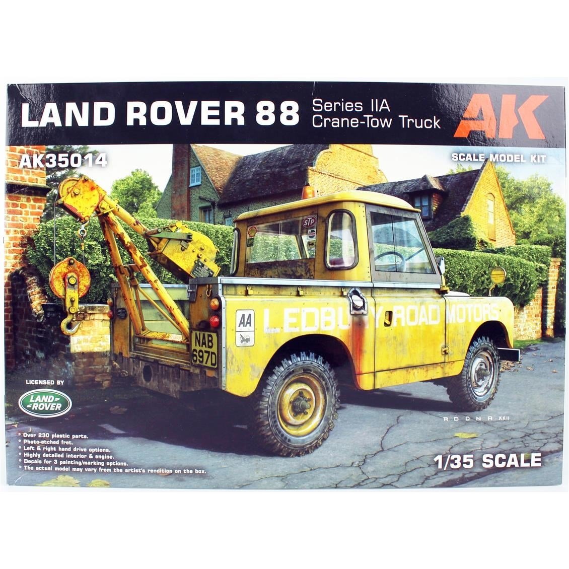AK 35014 1/35 Ölçek, Land Rover 88 Series IIA (Vinçli Çekici), Askeri Araç Plastik Model Kiti