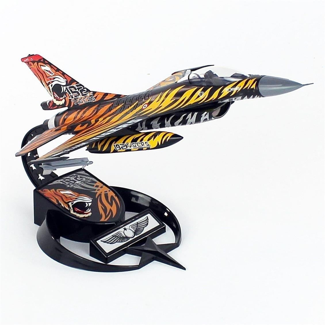 AkbaModel 1/48 Ölçek, F-16 Tiger Meet Savaş Uçağı, Sergilemeye Hazır Standlı Model