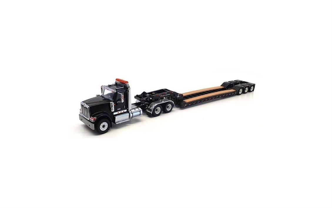 Diecast Masters 71017 1/50 Ölçek, International HX520 Tandem Çekici ve XL 120 Treyler, Siyah, Sergilemeye Hazır Metal Model
