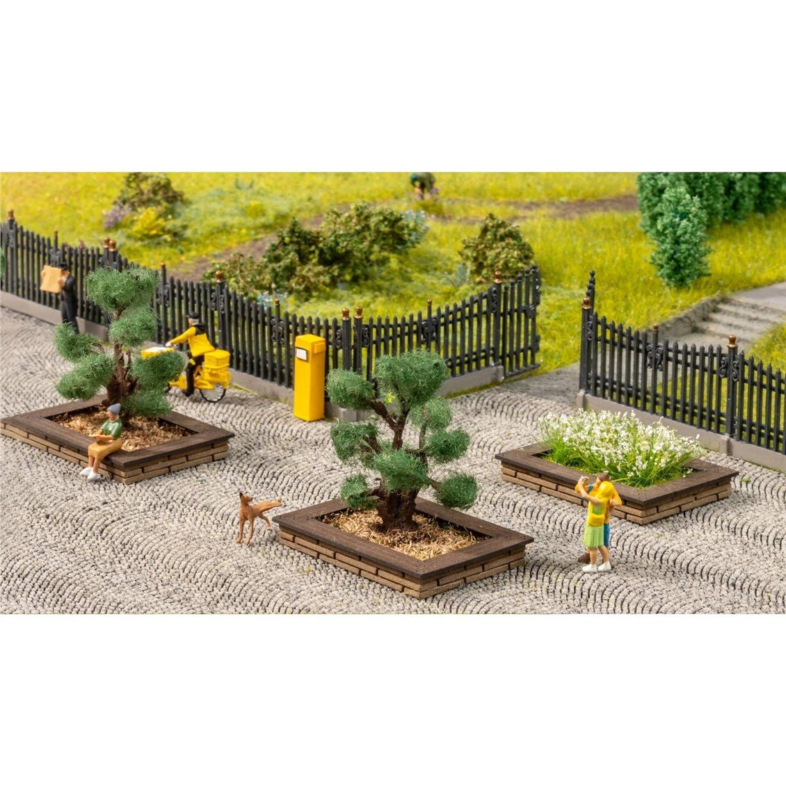 Noch 14105 Çiçek Standı, 4,5x3 cm, 2 Adet, Diorama Malzemesi