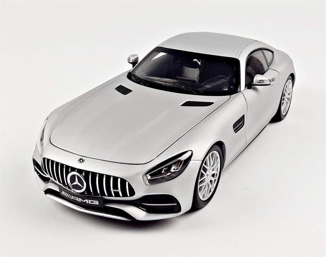 Norev B66960485 1/18 Ölçek, Mercedes Benz GT S AMG V8 Biturbo (C190) 2019, Iridium Silver, Sergilemeye Hazır Metal Araba Modeli