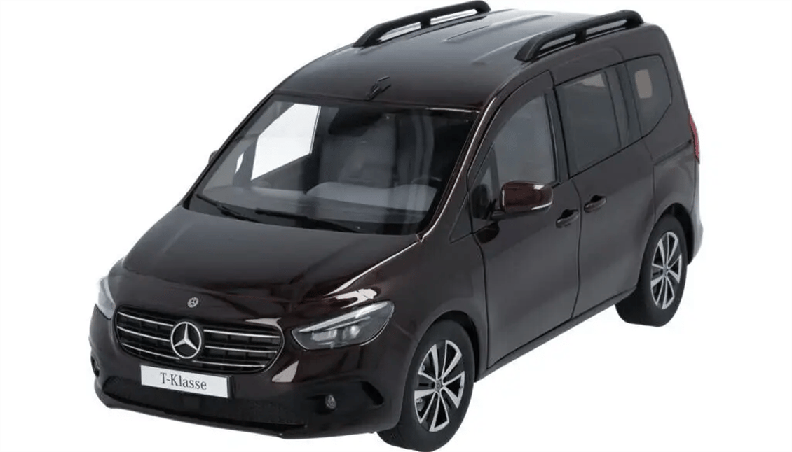 Nzg 66004182 1/18 Ölçek, Mercedes Benz T-Klasse, Rubellite Red Metalic, Sergilemeye Hazır Metal Araba Modeli