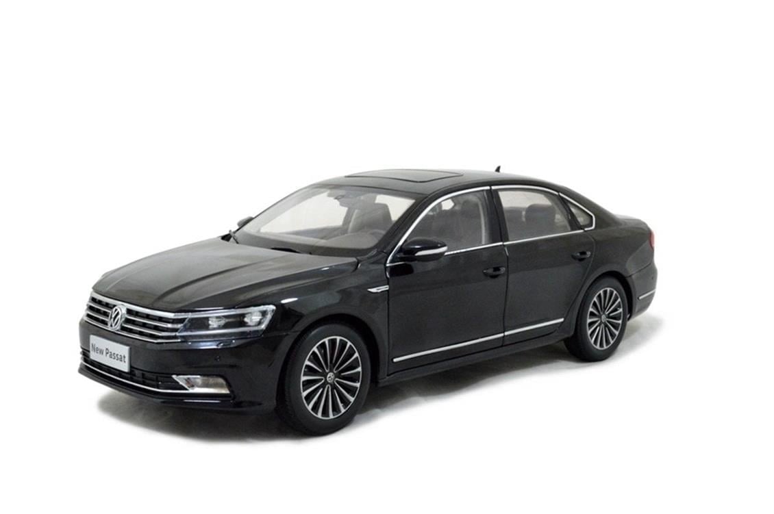Paudi Model 2369BK 1/18 Ölçek, 2016 Volkswagen Passat, Siyah, Sergilemeye Hazır Metal Araba Modeli