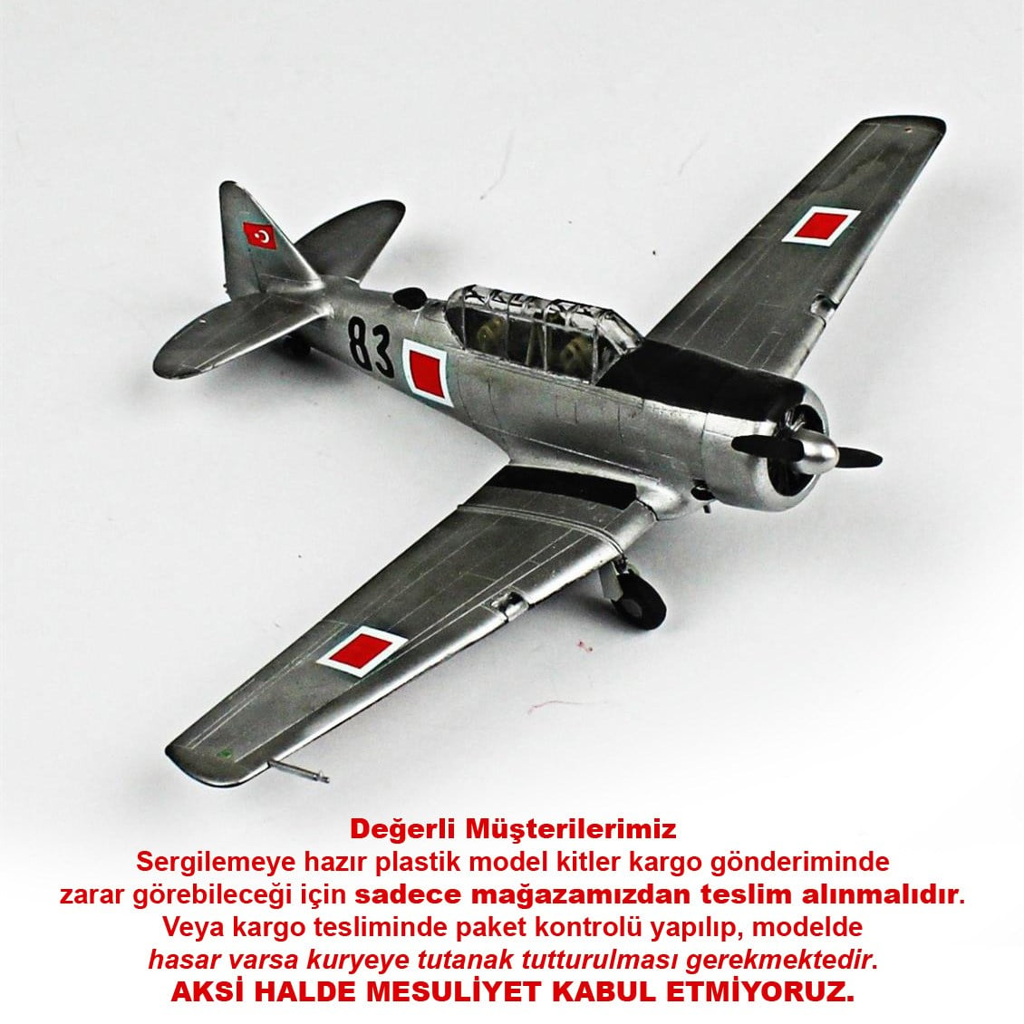 QD094 1/72 T-6E Texan Sergilemeye Hazır Plastik Uçak Modeli