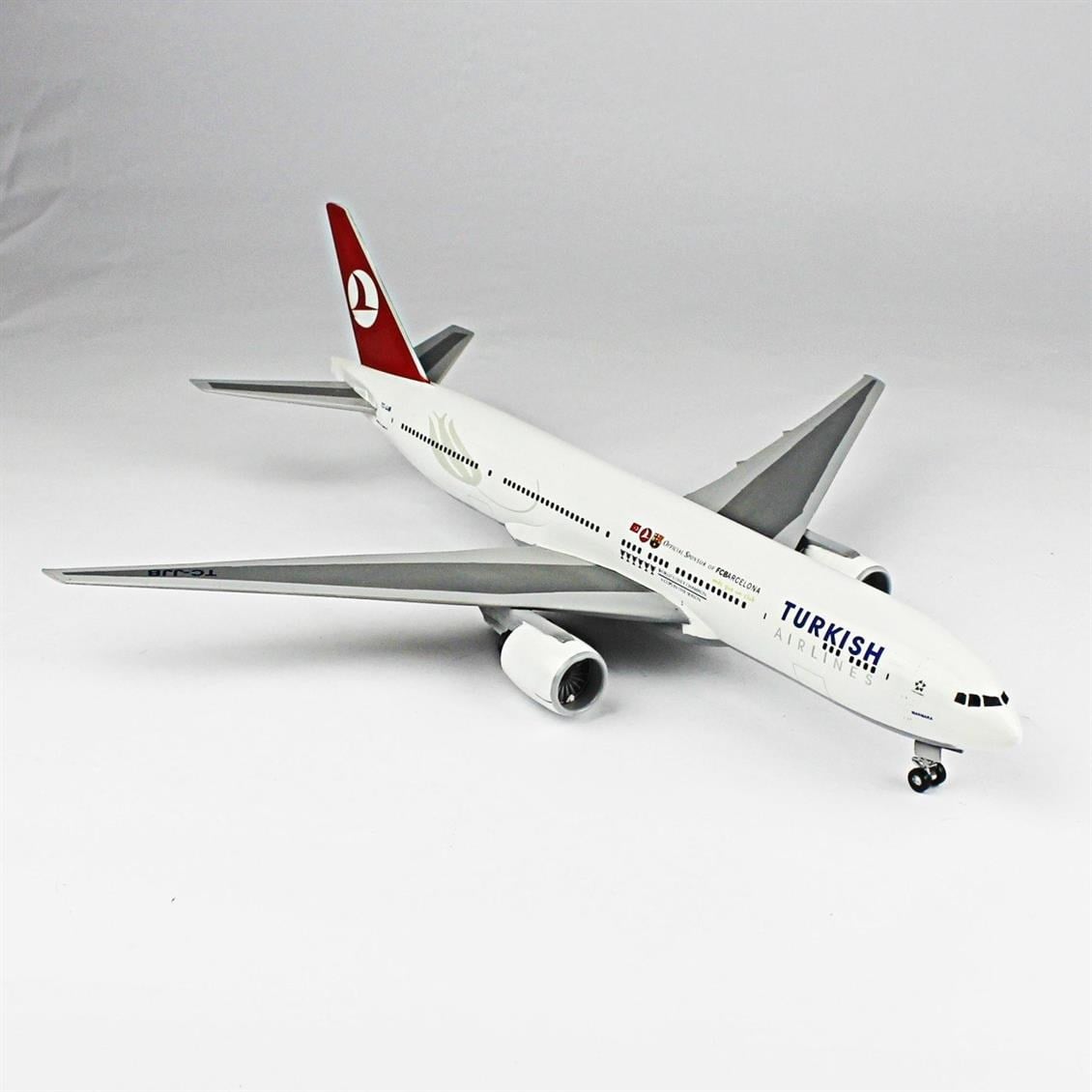 QD136 1/144 B-777 Sergilemeye Hazır Plastik Uçak Modeli