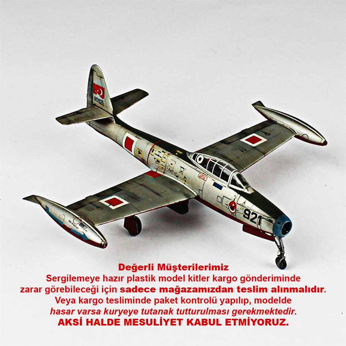 QD156 1/72 F-84G Sergilemeye Hazır Plastik Uçak Modeli