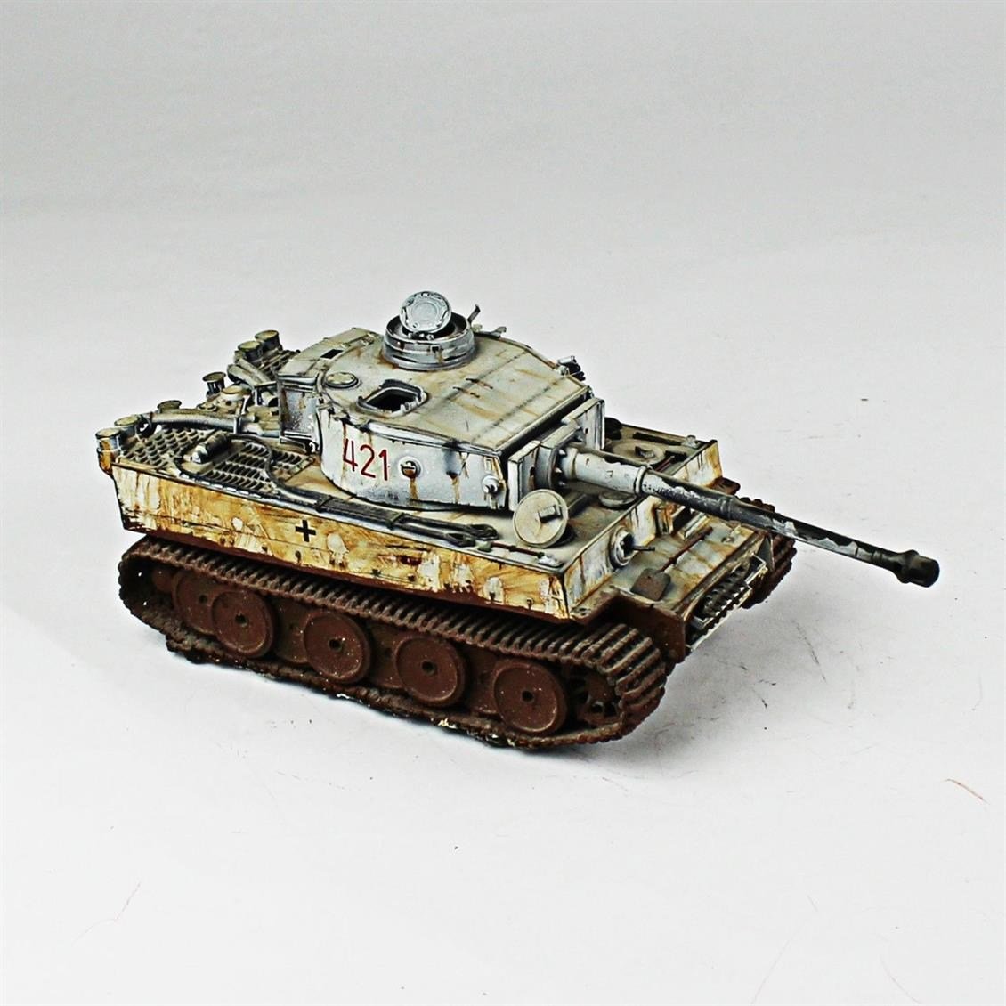 QD251 1/35 Tiger I, Tamiya, Sergilemeye Hazır Plastik Tank Modeli