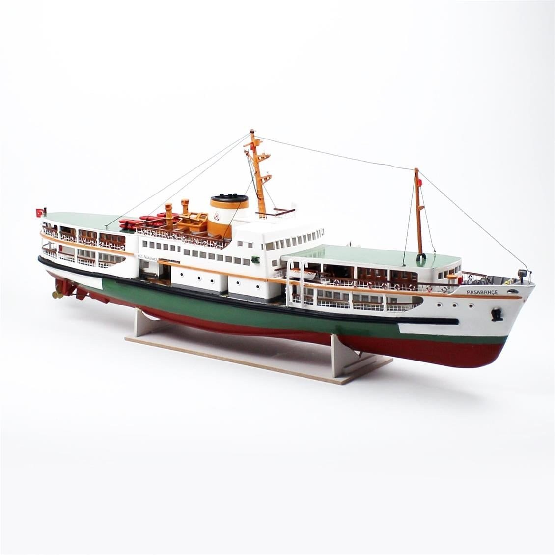QD400 100 cm. Paşabahçe Yolcu Vapuru,Camekan ile Sergilemeye Hazır Gemi Modeli