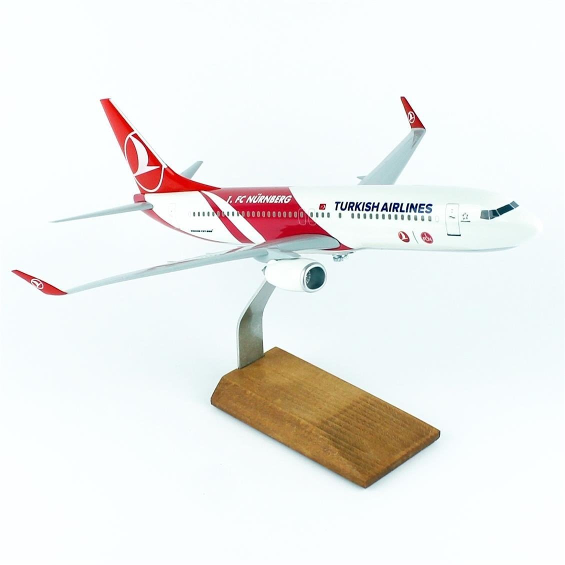 THY005 1/100 Ölçek, THY Nurnberg Logolu B737-800 Yolcu Uçağı, Sergilemeye Hazır Ahşap Standlı Model