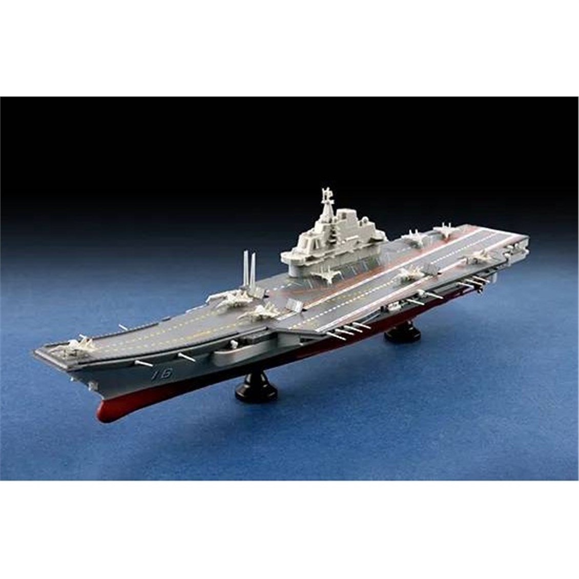 Trumpeter 07313 1/1000 Ölçek, PLA (Çin Donanması) LiaoNing CV-16 Uçak Gemisi, Plastik Model Kiti