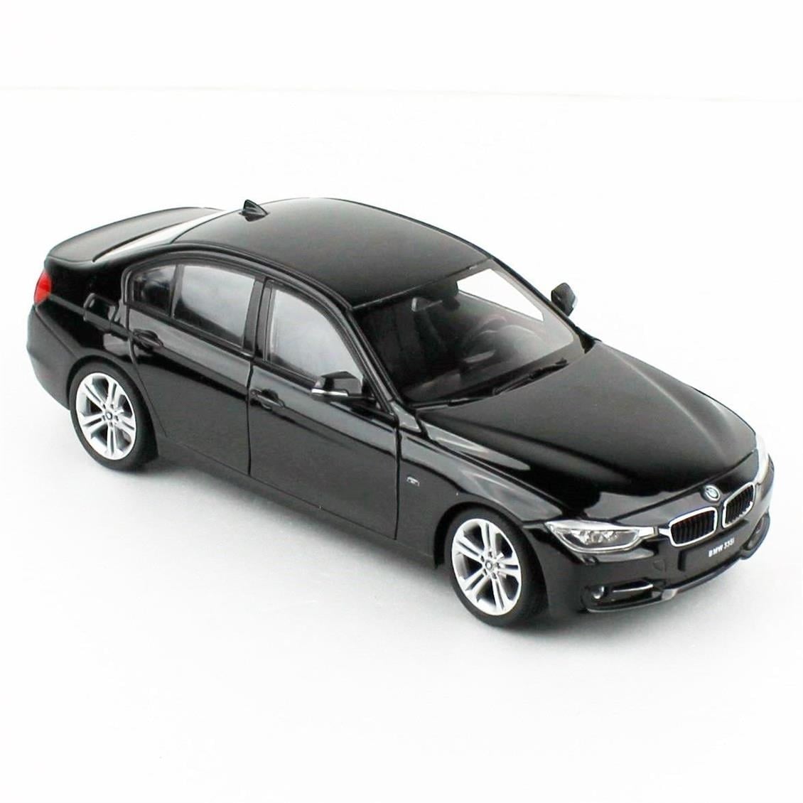 Welly 24039 1/24 Ölçek, 2014 Bmw 335i, Siyah, Sergilemeye Hazır Metal Araba Modeli